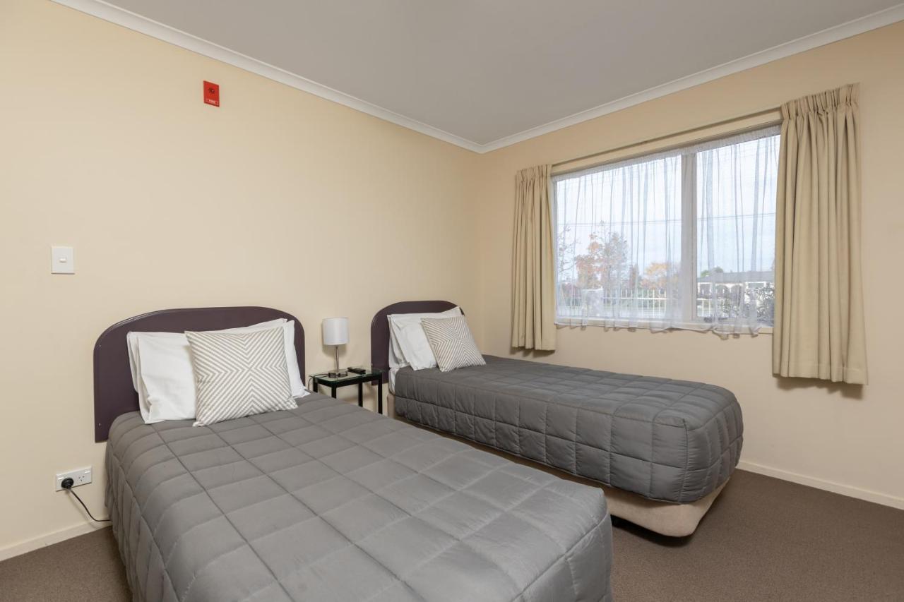 Bk'S Chardonnay Motor Lodge Masterton Exteriör bild